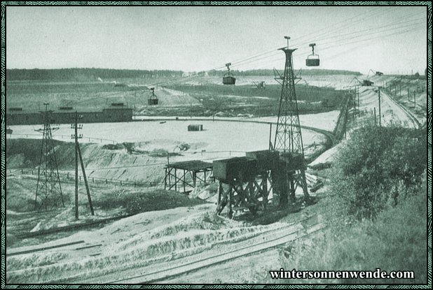 Braunkohlen-Tagebau bei Borna.