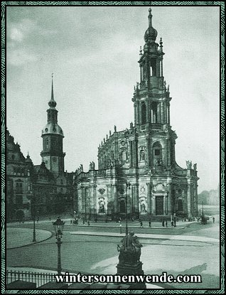 Dresden. Die Hofkirche.
