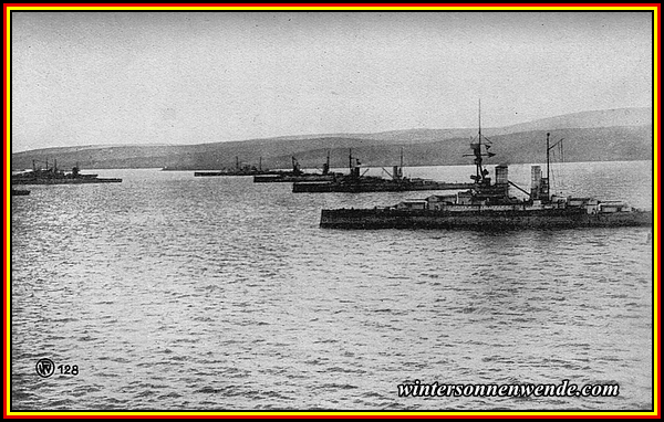 Die deutsche Kriegsflotte in Scapa Flow.