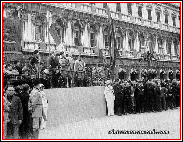 Adolf Hitler und Mussolini in Venedig.