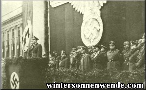 Einweihung des Adolf-Hitler-Platzes durch Gouverneur Dr. Fischer