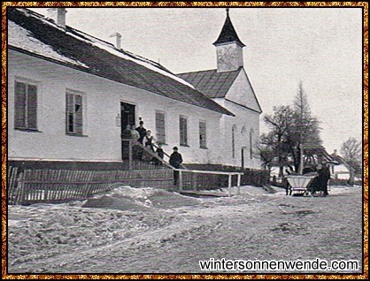 Schule mit Kirche in Engelsberg in Galizien