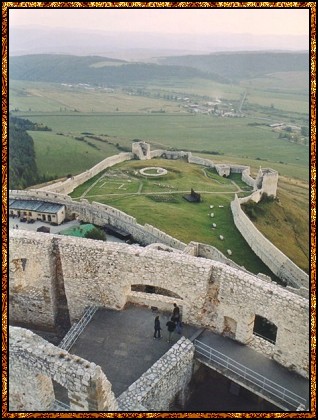 Blick von der Burg in die Zipser Landschaft