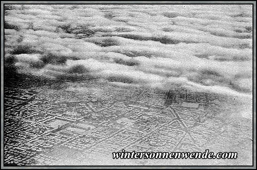 Wolkenaufnahme aus 2000 Meter Höhe.