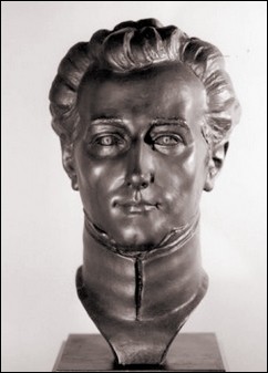 Carl von Clausewitz, Bronzebüste.