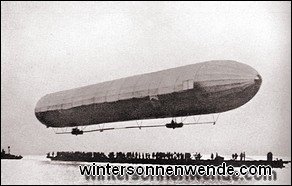 LZ1, das erste Luftschiff des Grafen Zeppelin.