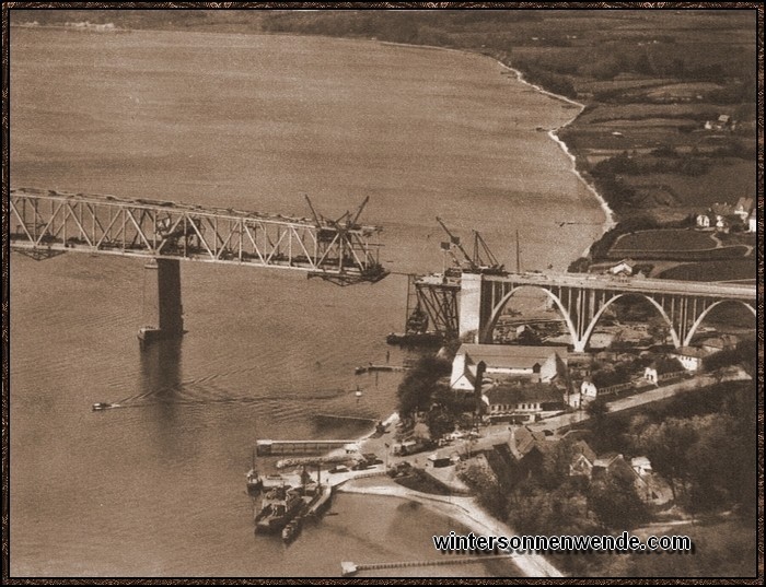 Die höchste Brücke der Welt wurde von deutschen Ingenieuren über
den Kleinen Belt gebaut [Dänemark].