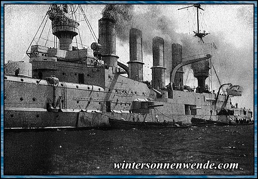 S. M. S. 'Scharnhorst' im Hafen von Valparaiso.
