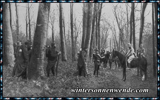 Französische Patrouille im Argonnenwald.