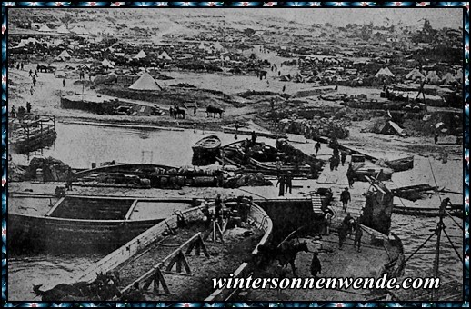 Aufschlagen von Zelten auf Gallipoli nach der Ausbootung.