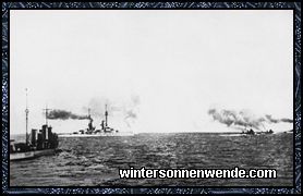 Deutsches Geschwader bei den Unternehmungen auf Ösel im Kampf mit der russischen Flotte.