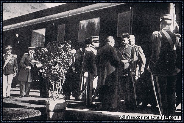 Zar Nikolaus II. in Racconigi 1909 (Italiens Abschwenken zur
Entente).