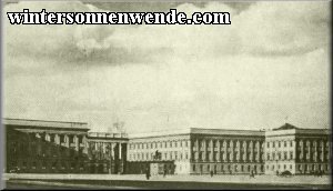 Adolf Hitler Square and the Saxon Palace.